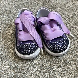 Purple converse toddler size 3